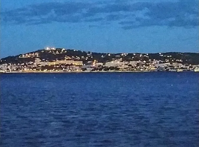 A Les Bains